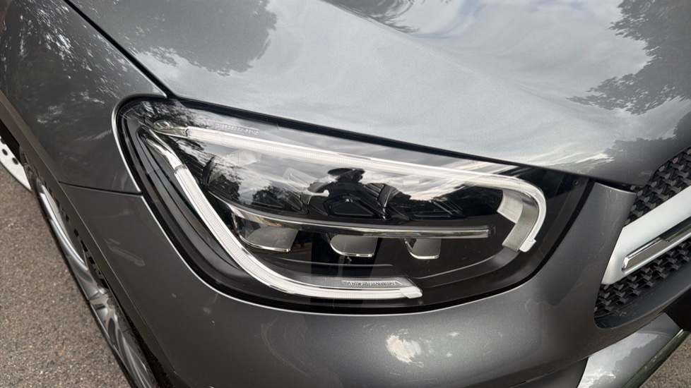 Mercedes-Benz GLC 300d 4Matic AMG Line Premium 5dr 9G-Tronic Diesel Estate - Image 21