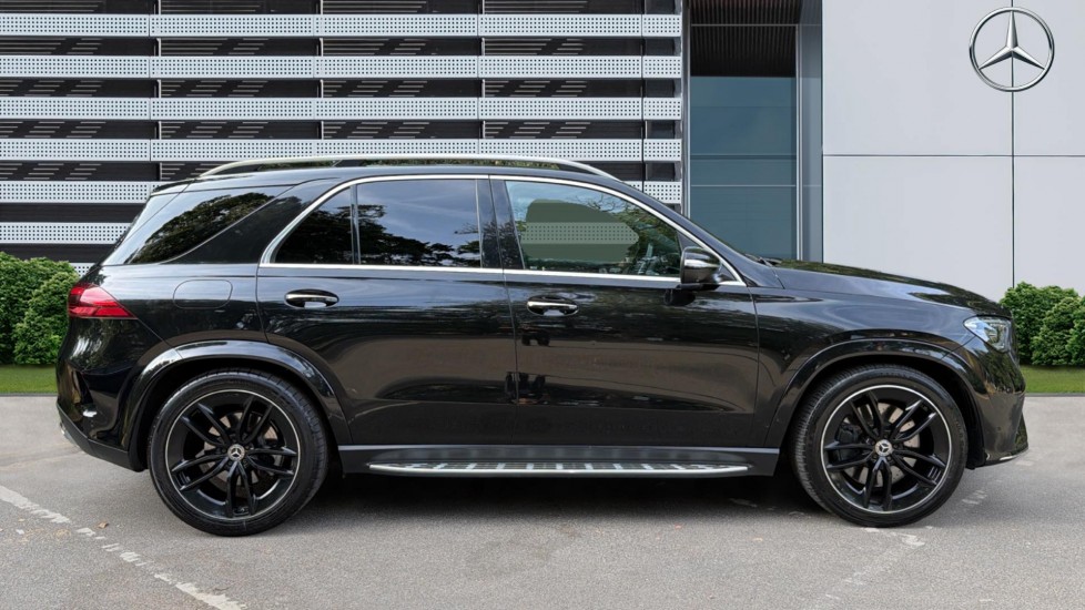 Mercedes-Benz GLE 450 4Matic AMG Line Prem + 5dr 9G-Tron [7 St] Petrol Estate - Image 5