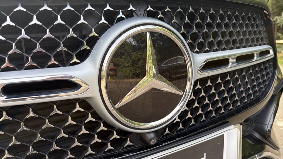 Mercedes-Benz GLE 450 4Matic AMG Line Prem + 5dr 9G-Tron [7 St] Petrol Estate - Image 23