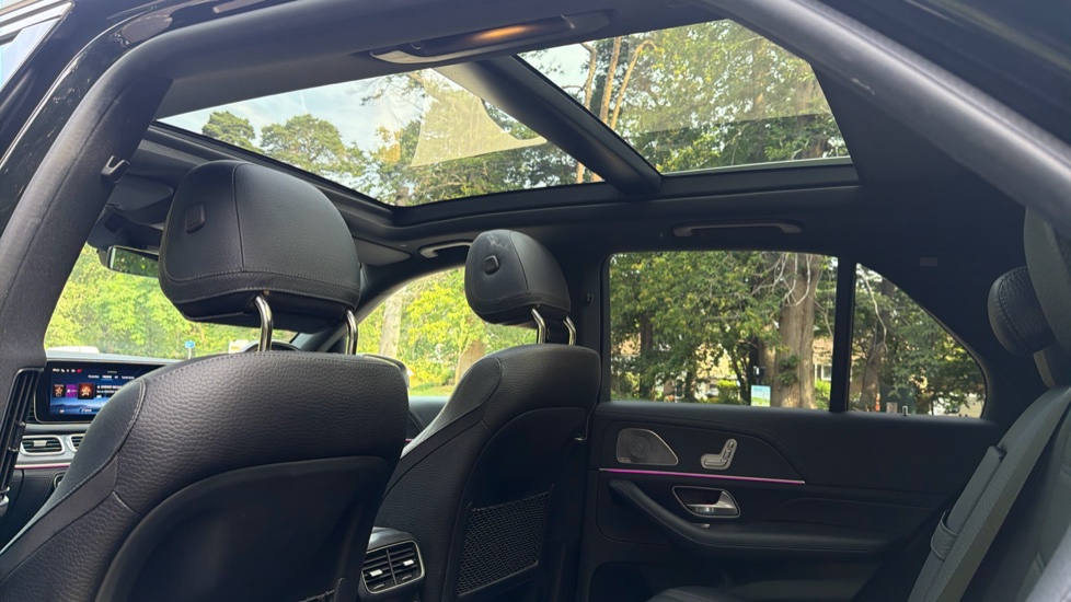 Mercedes-Benz GLE 450 4Matic AMG Line Prem + 5dr 9G-Tron [7 St] Petrol Estate - Image 35