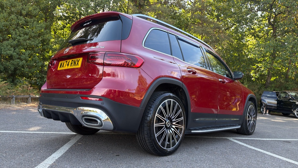 Mercedes-Benz GLB 200 AMG Line Premium Plus 5dr 7G-Tronic Petrol Estate - Image 45