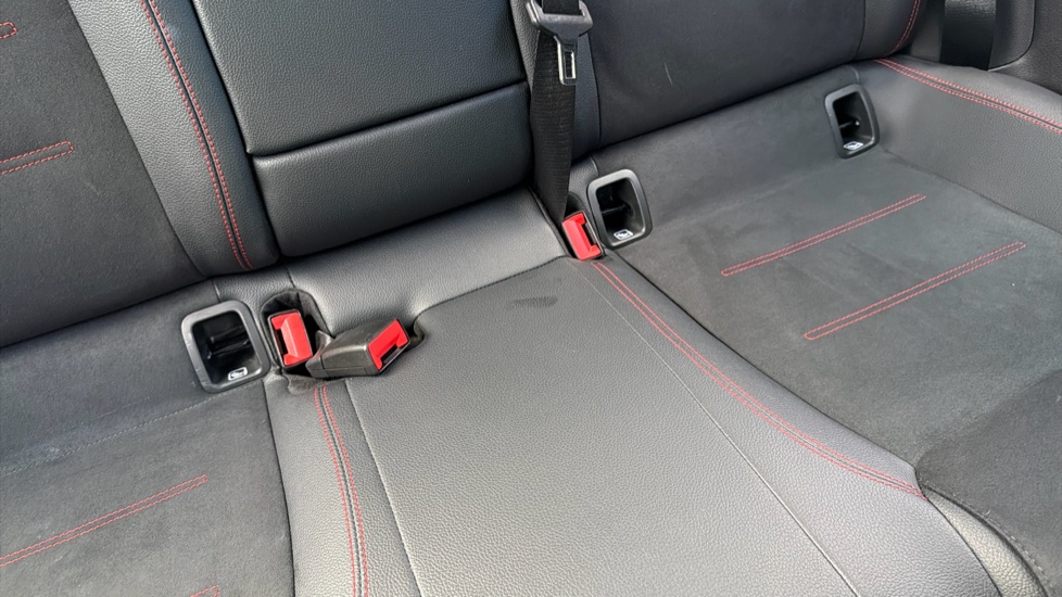 Mercedes-Benz A-Class A180 AMG Line Premium 5dr Auto Petrol Hatchback - Image 17