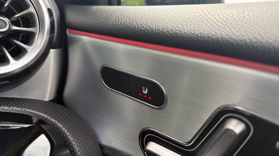 Mercedes-Benz A-Class A200 Exclusive Launch Edition 5dr Auto Petrol Hatchback - Image 20