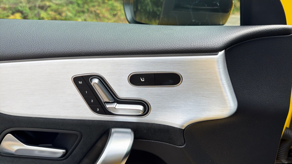 Mercedes-Benz A-Class A200 Exclusive Launch Edition 5dr Auto Petrol Hatchback - Image 41