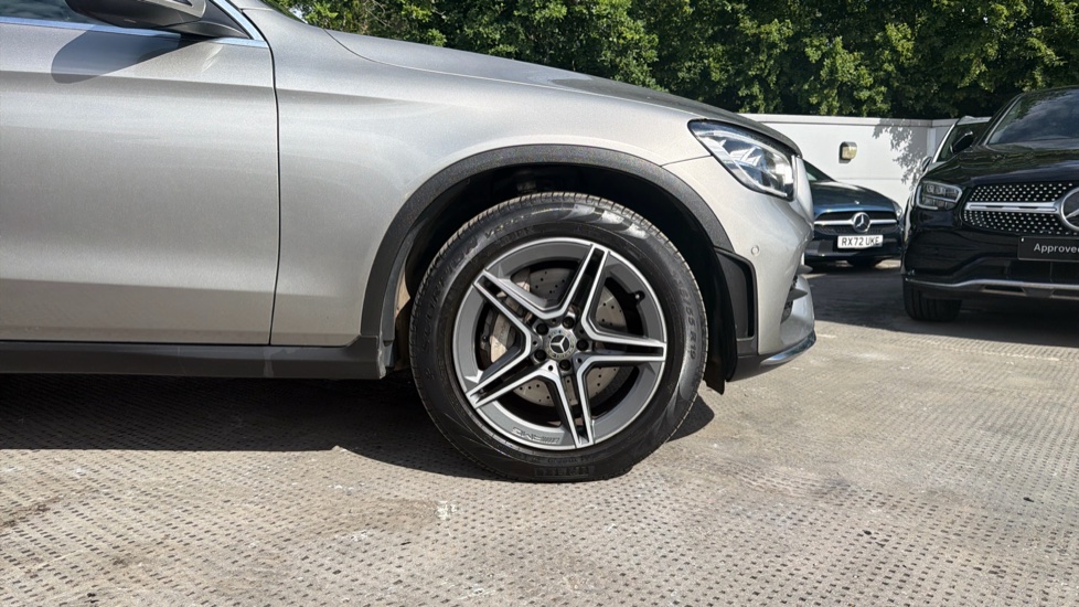 Mercedes-Benz GLC 220d 4Matic AMG Line 5dr 9G-Tronic Diesel Estate - Image 7