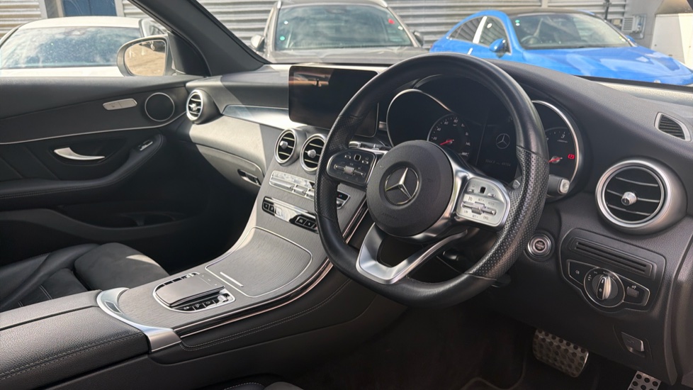 Mercedes-Benz GLC 220d 4Matic AMG Line 5dr 9G-Tronic Diesel Estate - Image 11