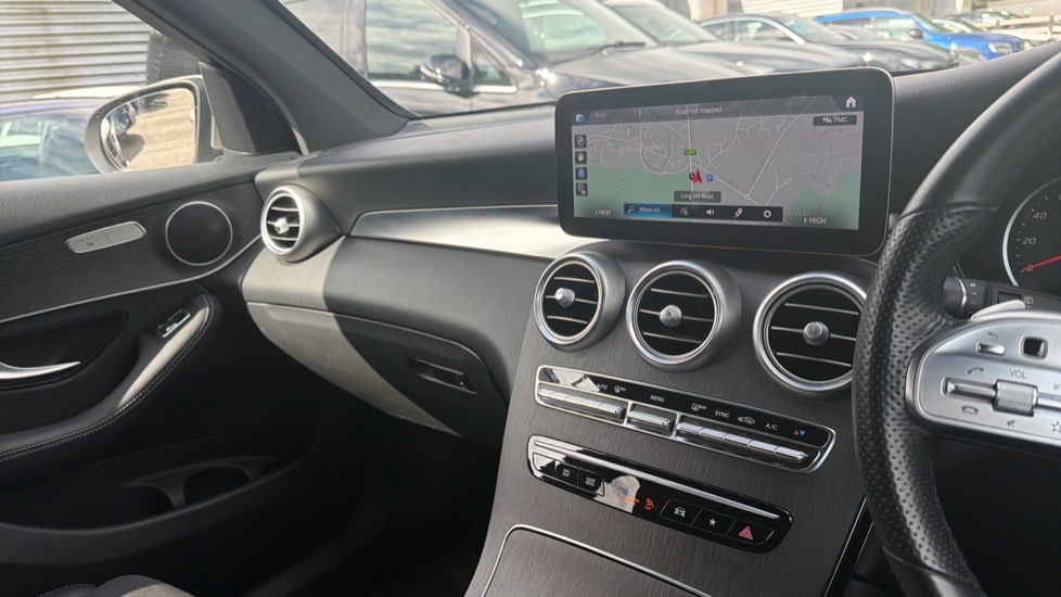 Mercedes-Benz GLC 220d 4Matic AMG Line 5dr 9G-Tronic Diesel Estate - Image 14