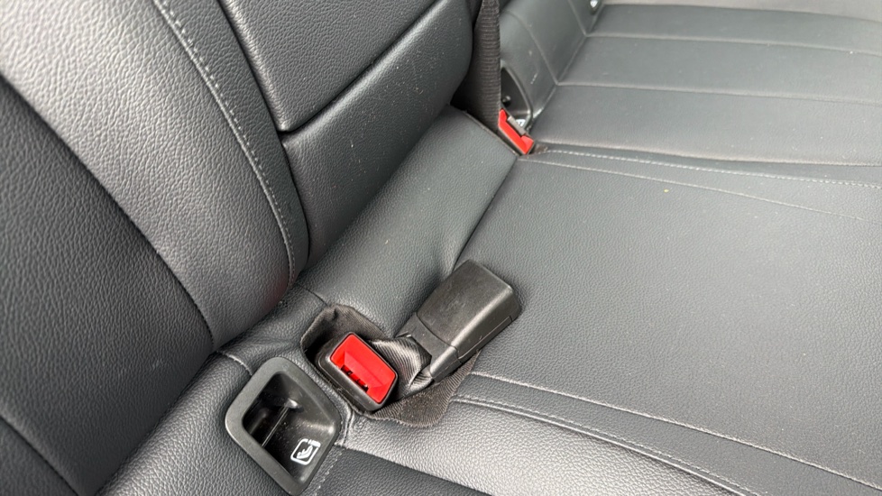 Mercedes-Benz A-Class A180 Sport Executive 5dr Auto Petrol Hatchback - Image 17