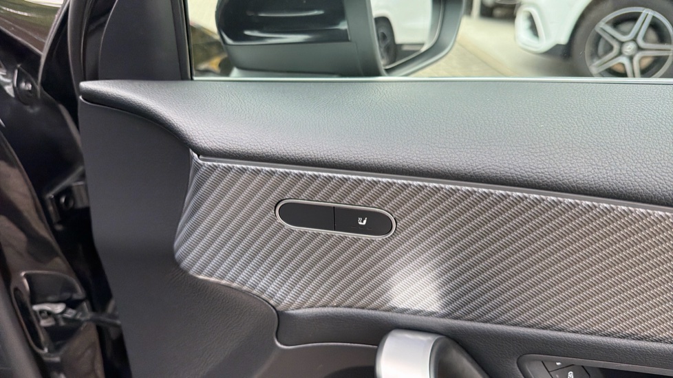 Mercedes-Benz A-Class A180 Sport Executive 5dr Auto Petrol Hatchback - Image 38