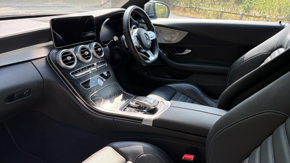 Mercedes-Benz C-Class C220d AMG Line Edition Premium 2dr 9G-Tronic Diesel Coupe - Image 9