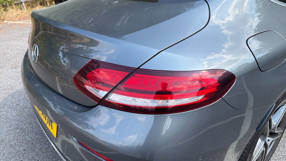 Mercedes-Benz C-Class C220d AMG Line Edition Premium 2dr 9G-Tronic Diesel Coupe - Image 35