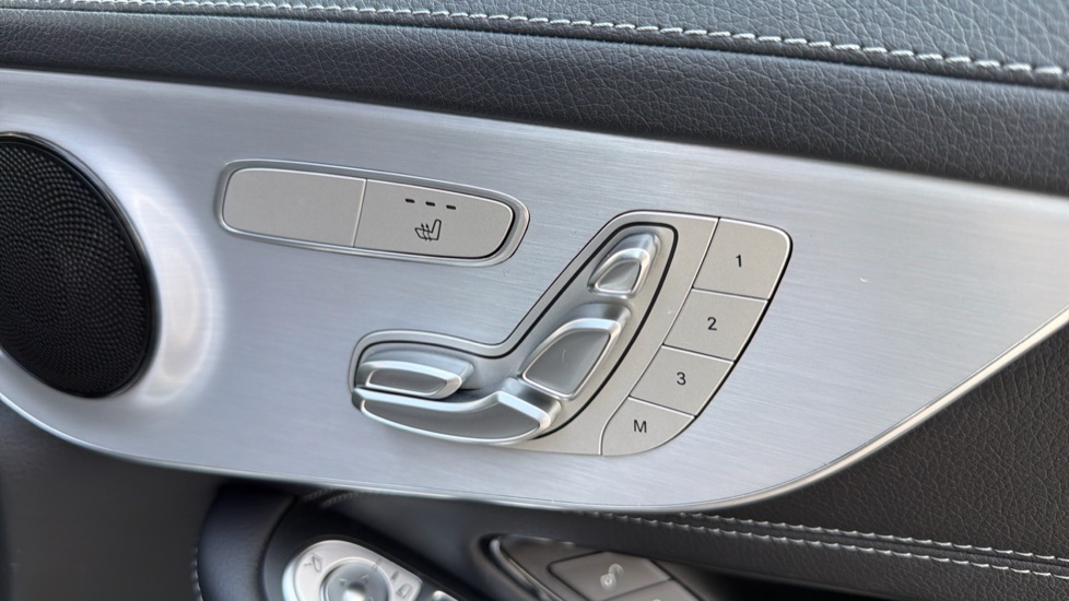 Mercedes-Benz C-Class C220d AMG Line Edition Premium 2dr 9G-Tronic Diesel Coupe - Image 40