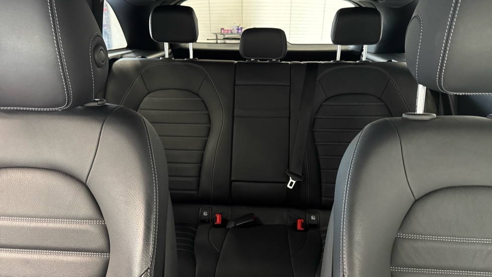 Mercedes-Benz GLC 220d 4Matic AMG Line Premium 5dr 9G-Tronic Diesel Estate - Image 15