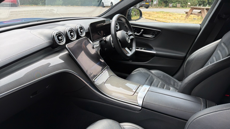 Mercedes-Benz C-Class C300d AMG Line Premium 5dr 9G-Tronic Diesel Estate - Image 9