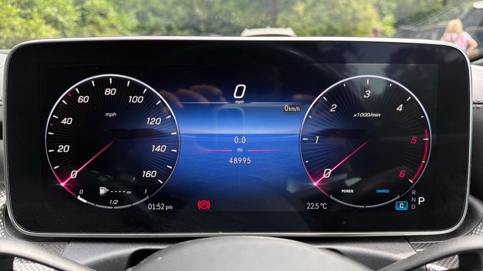 Mercedes-Benz C-Class C300d AMG Line Premium 5dr 9G-Tronic Diesel Estate - Image 18