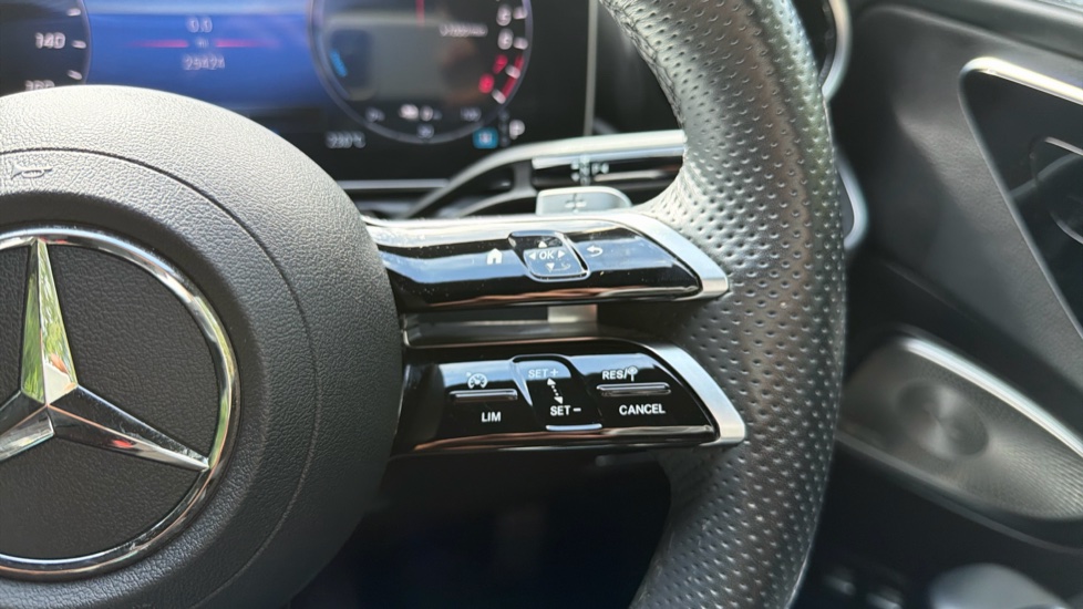 Mercedes-Benz C-Class C300e AMG Line Premium Plus 5dr 9G-Tronic Estate - Image 19