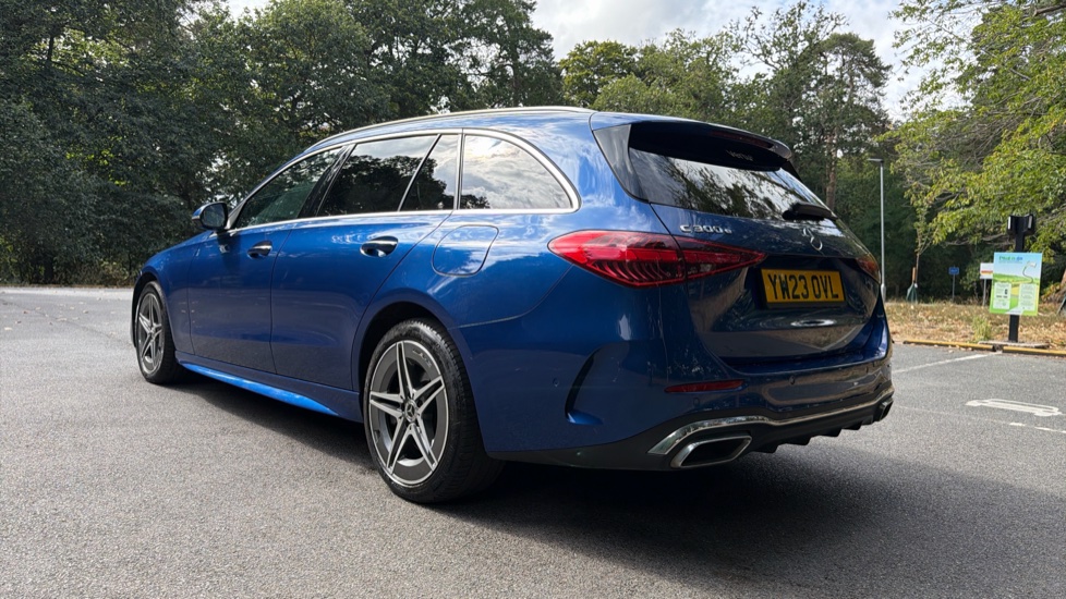 Mercedes-Benz C-Class C300e AMG Line Premium Plus 5dr 9G-Tronic Estate - Image 36