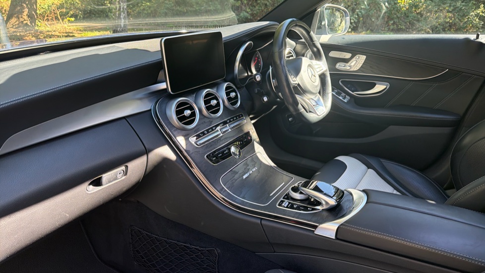Mercedes-AMG C-Class C63 Premium 5dr Auto Petrol Estate - Image 9