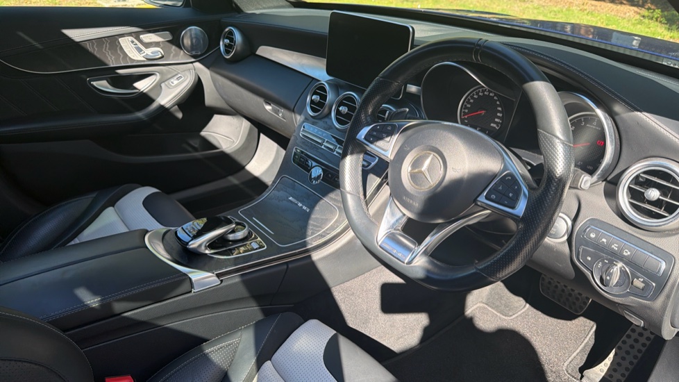 Mercedes-AMG C-Class C63 Premium 5dr Auto Petrol Estate - Image 11