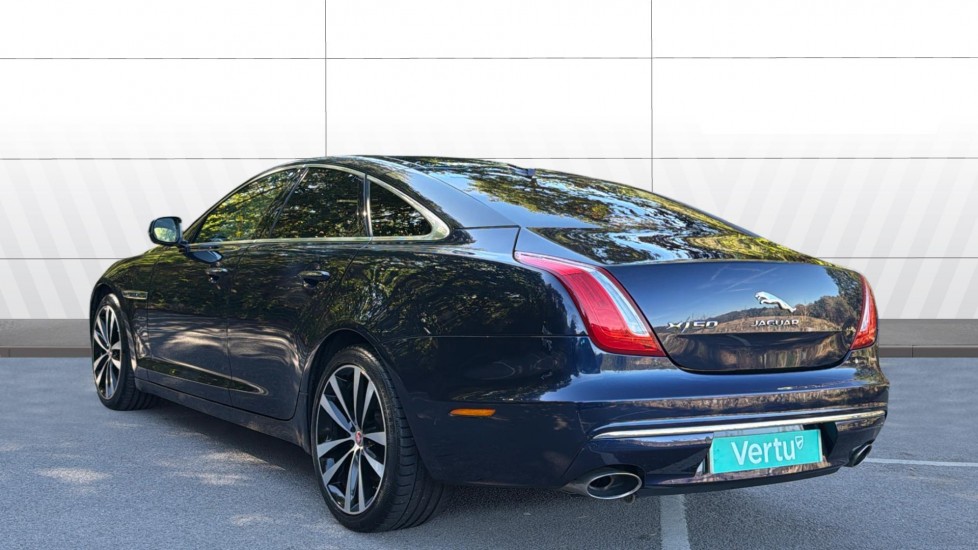 Jaguar XJ 3.0d V6 XJ50 4dr Auto Diesel Saloon - Image 2