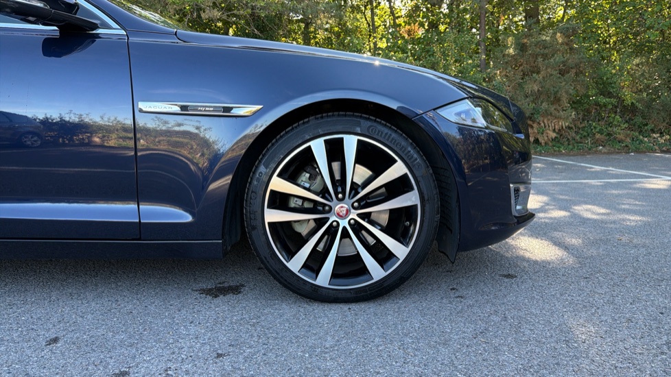 Jaguar XJ 3.0d V6 XJ50 4dr Auto Diesel Saloon - Image 7