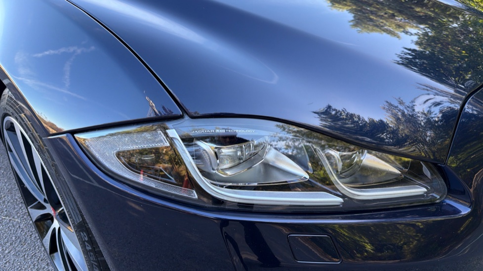 Jaguar XJ 3.0d V6 XJ50 4dr Auto Diesel Saloon - Image 23