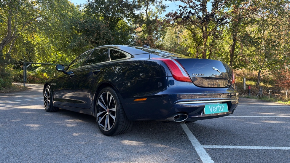 Jaguar XJ 3.0d V6 XJ50 4dr Auto Diesel Saloon - Image 28