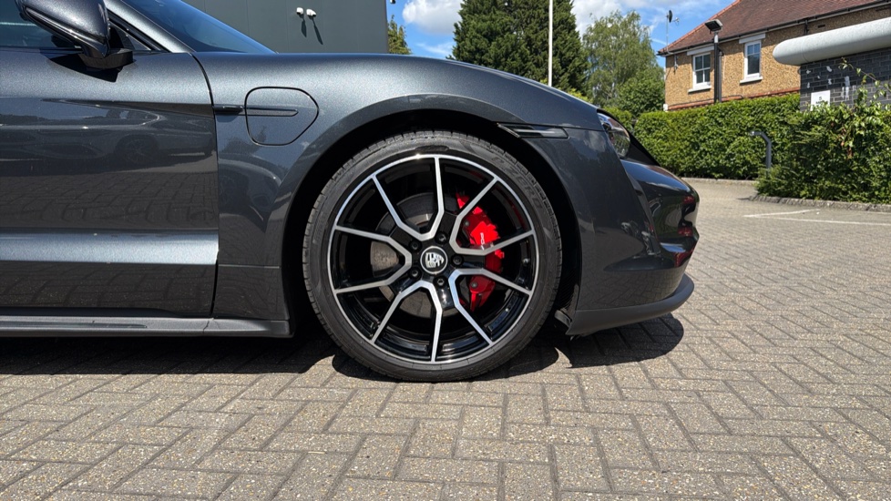 Porsche Taycan 390kW 4S 79kWh 5dr Auto Electric Estate - Image 7