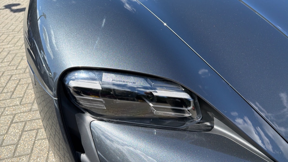 Porsche Taycan 390kW 4S 79kWh 5dr Auto Electric Estate - Image 22