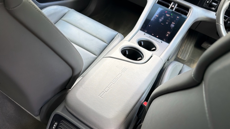 Porsche Taycan 390kW 4S 79kWh 5dr Auto Electric Estate - Image 40