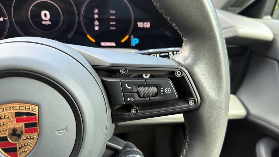 Porsche Taycan 390kW 4S 79kWh 5dr Auto Electric Estate - Image 45