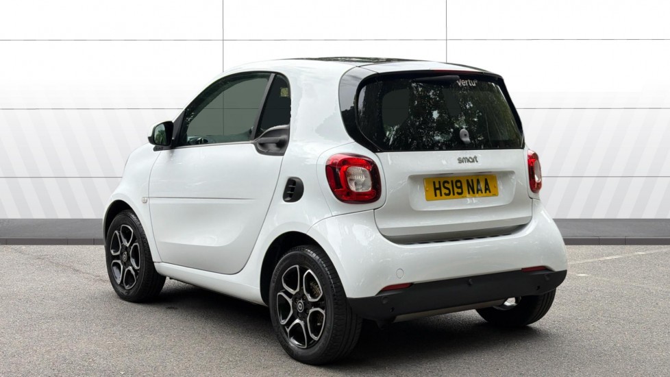 smart fortwo coupe 1.0 Prime Premium 2dr Auto Petrol Coupe - Image 2
