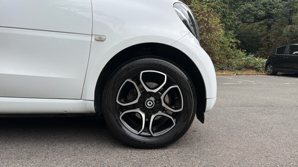smart fortwo coupe 1.0 Prime Premium 2dr Auto Petrol Coupe - Image 7