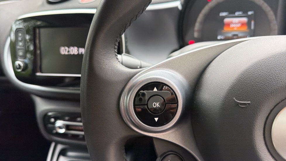 smart fortwo coupe 1.0 Prime Premium 2dr Auto Petrol Coupe - Image 43