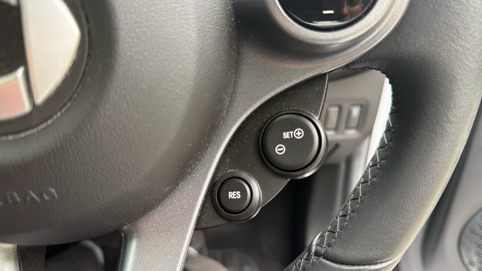 smart fortwo coupe 1.0 Prime Premium 2dr Auto Petrol Coupe - Image 45