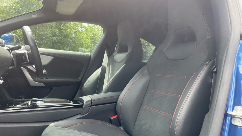Mercedes-Benz CLA 180 AMG Line Executive 4dr Tip Auto Petrol Saloon - Image 30