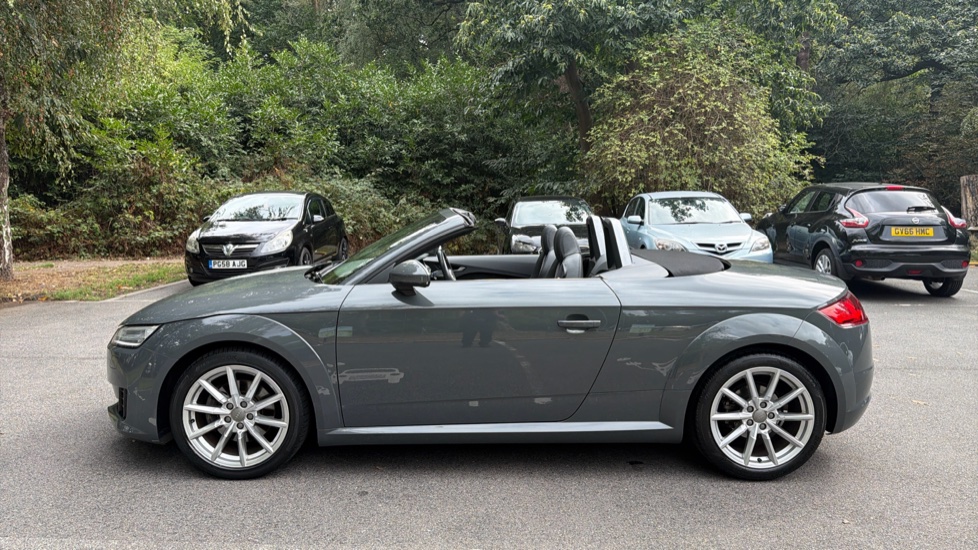 Audi TT 1.8T FSI Sport 2dr Petrol Roadster - Image 27