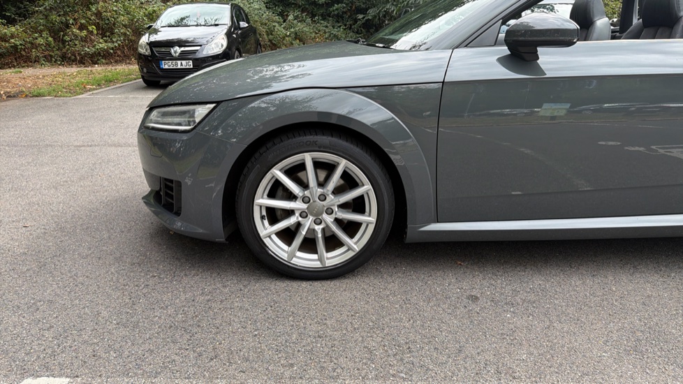 Audi TT 1.8T FSI Sport 2dr Petrol Roadster - Image 28