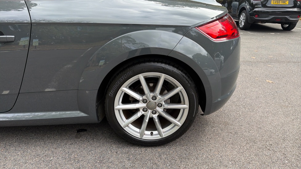 Audi TT 1.8T FSI Sport 2dr Petrol Roadster - Image 29