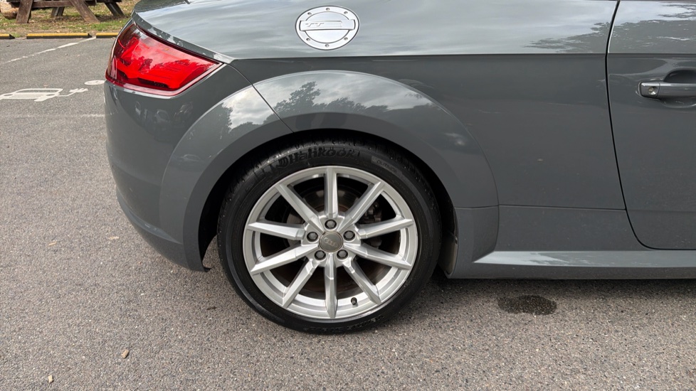 Audi TT 1.8T FSI Sport 2dr Petrol Roadster - Image 34