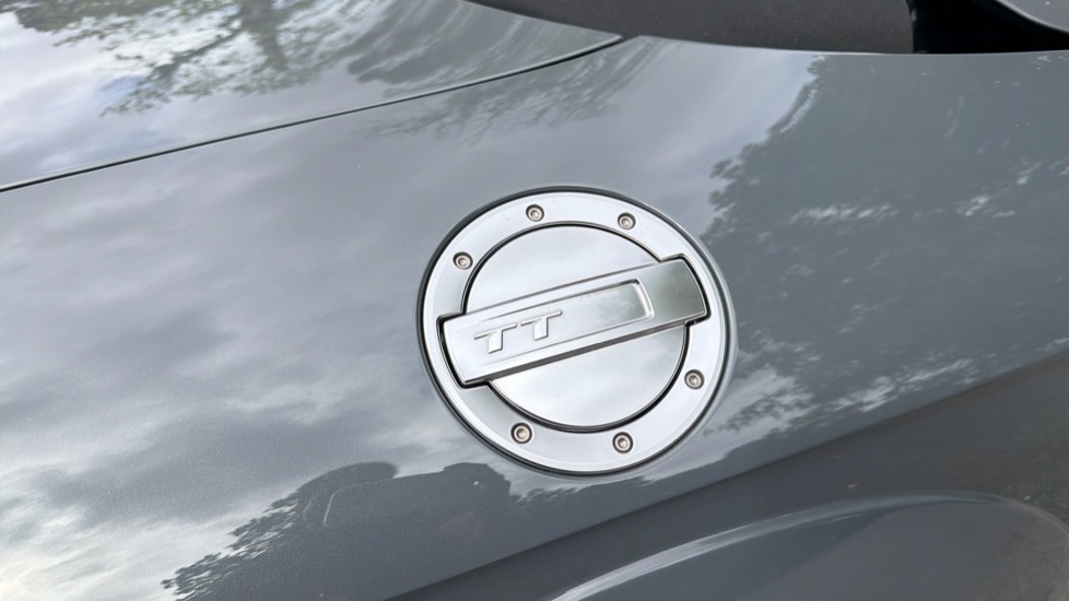 Audi TT 1.8T FSI Sport 2dr Petrol Roadster - Image 35