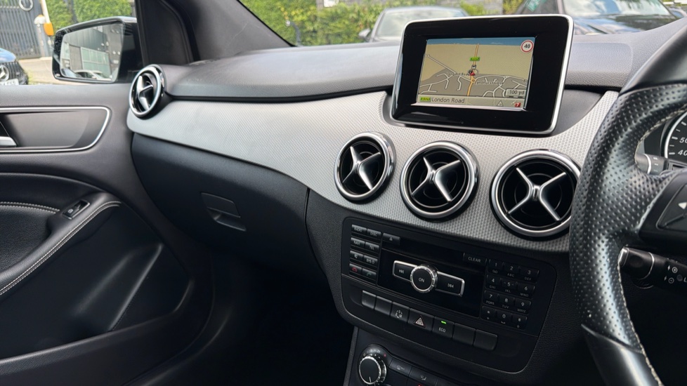 Mercedes-Benz B-Class B180 [1.5] CDI Sport 5dr Auto Diesel Hatchback - Image 14