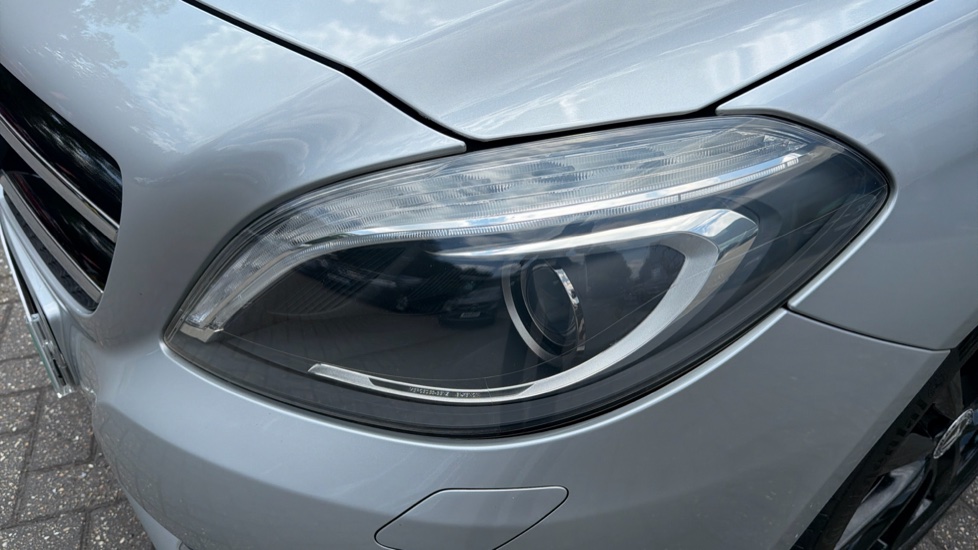 Mercedes-Benz B-Class B180 [1.5] CDI Sport 5dr Auto Diesel Hatchback - Image 24