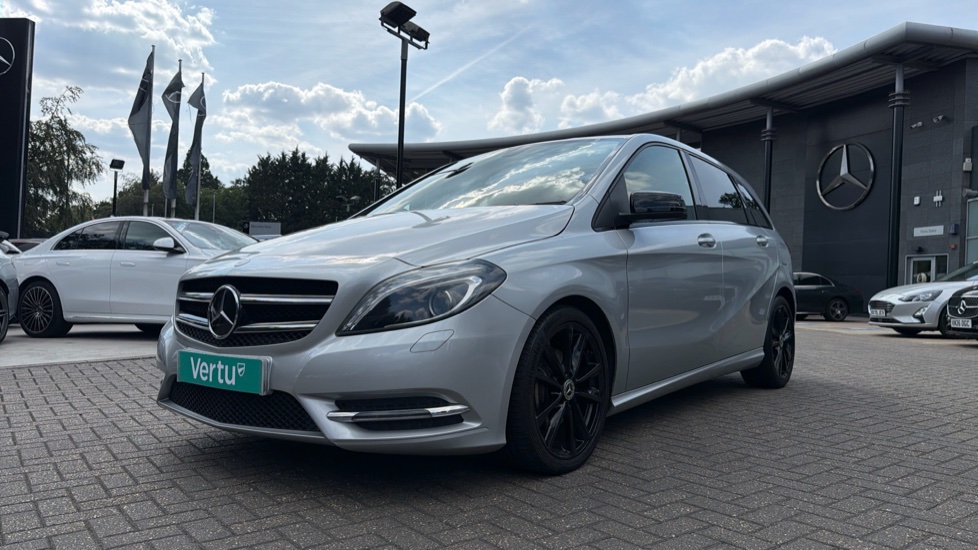 Mercedes-Benz B-Class B180 [1.5] CDI Sport 5dr Auto Diesel Hatchback - Image 25