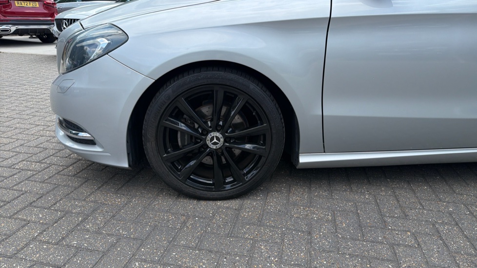 Mercedes-Benz B-Class B180 [1.5] CDI Sport 5dr Auto Diesel Hatchback - Image 26