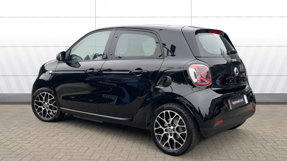 smart EQ forfour hatchback 60kW EQ Prime Exclusive 17kWh 5dr Auto [22kWch] Electric Hatchback - Image 2