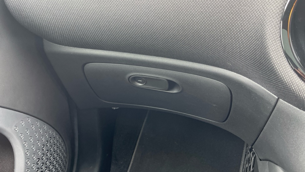 smart EQ forfour hatchback 60kW EQ Prime Exclusive 17kWh 5dr Auto [22kWch] Electric Hatchback - Image 19
