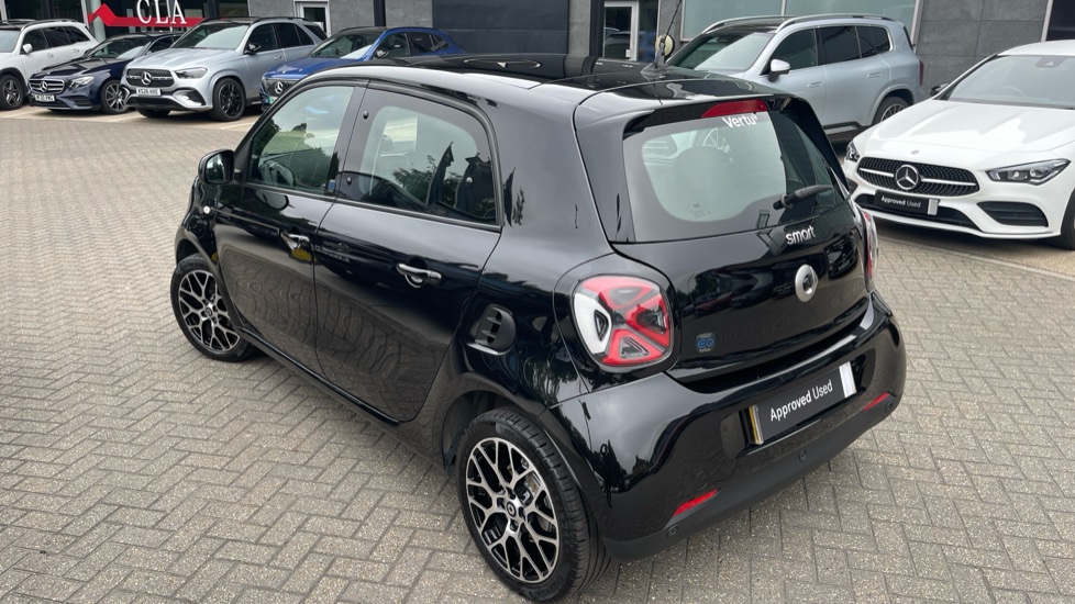smart EQ forfour hatchback 60kW EQ Prime Exclusive 17kWh 5dr Auto [22kWch] Electric Hatchback - Image 25