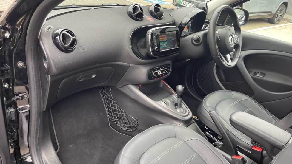 smart EQ forfour hatchback 60kW EQ Prime Exclusive 17kWh 5dr Auto [22kWch] Electric Hatchback - Image 32