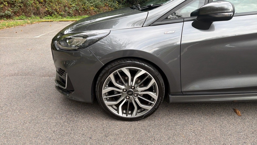 Ford Fiesta 1.0 EcoBoost Hybrid mHEV 155 ST-Line Vignale 3dr Petrol Hatchback - Image 29